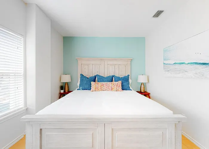 Star Beach Side Condominiums #105